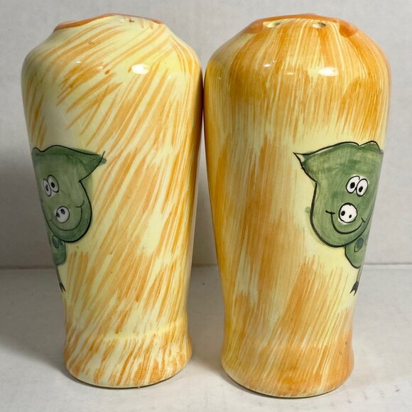 Vintage Pig Pigs Salt & Pepper Shaker Ceramic Country Cottage Core Yellow Green - Picture 5 of 12